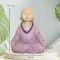 Meditierender Baby-Mönch aus Polyresin, rosa, 13,7 cm