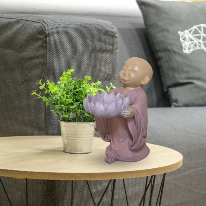 Mönchsfigur mit Lotusblüte als Teelichthalter, 13 cm