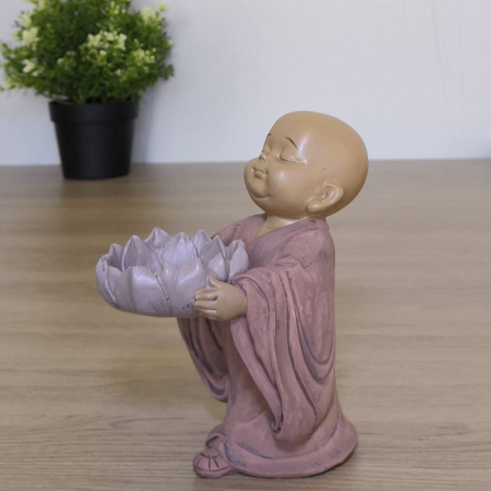 Mönchsfigur mit Lotusblüte als Teelichthalter, 13 cm