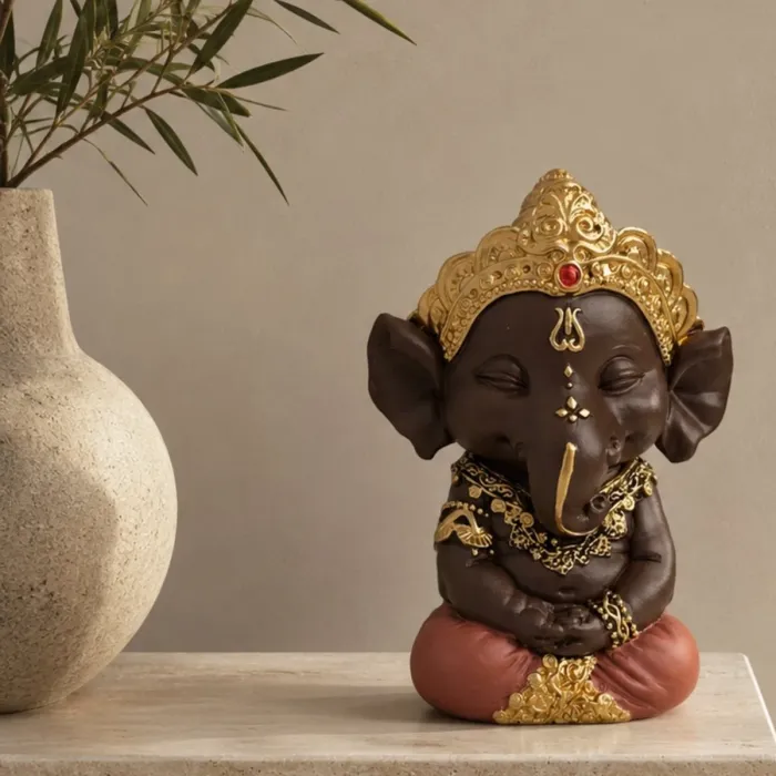 Sitzende Ganesha-Figur aus Polyresin, 11,5 cm