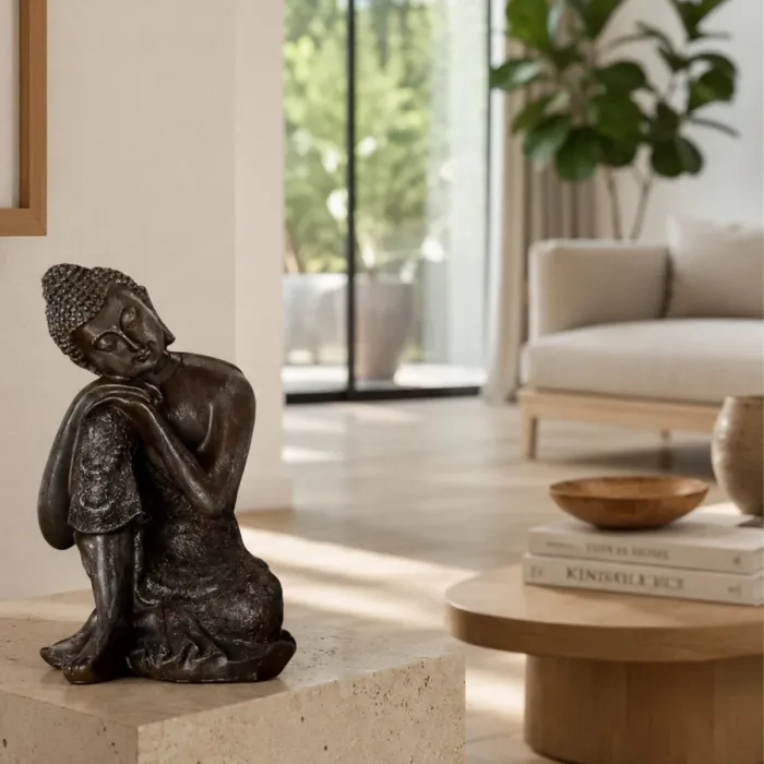 Sitzender Thai-Buddha in nachdenklicher Haltung, 18 cm