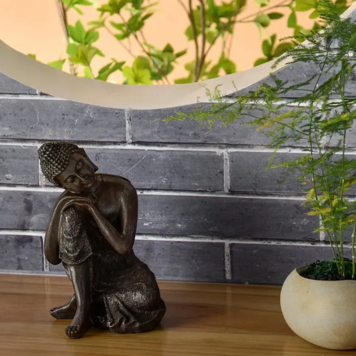 Sitzender Thai-Buddha in nachdenklicher Haltung, 18 cm